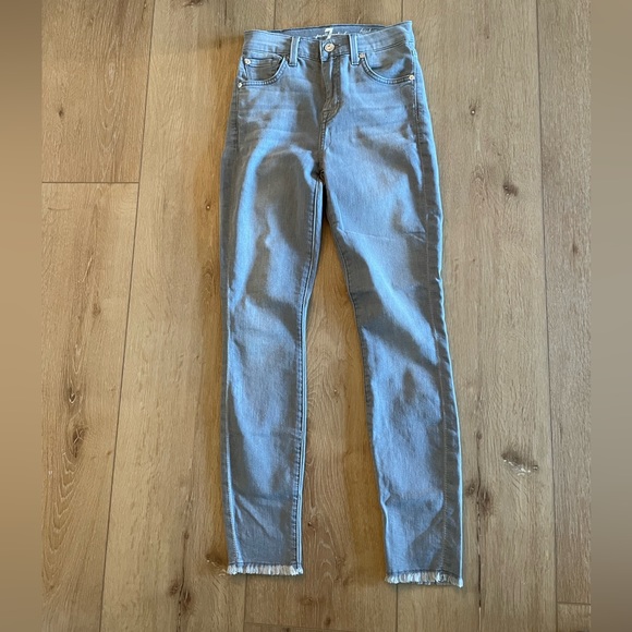 New Citizens Of Humanity High Waist Crop Grey Jeans. Size 24. - Picture 2 of 6